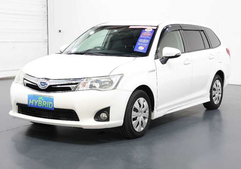 TOYOTA COROLLA FIELDER 1.5L HYBRID 5 SEATER Other