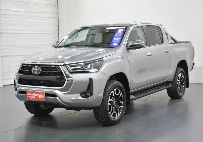 TOYOTA HILUX SR5 (4X4) GUN126R