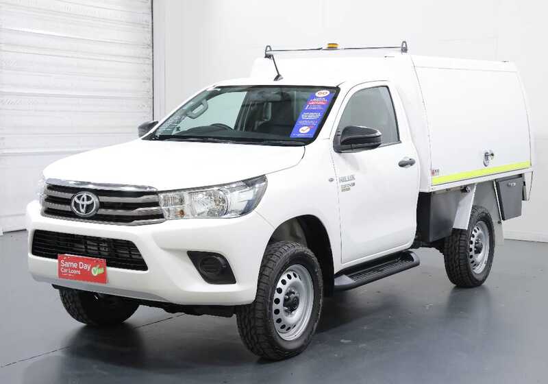 TOYOTA HILUX SR (4X4) GUN126R MY17