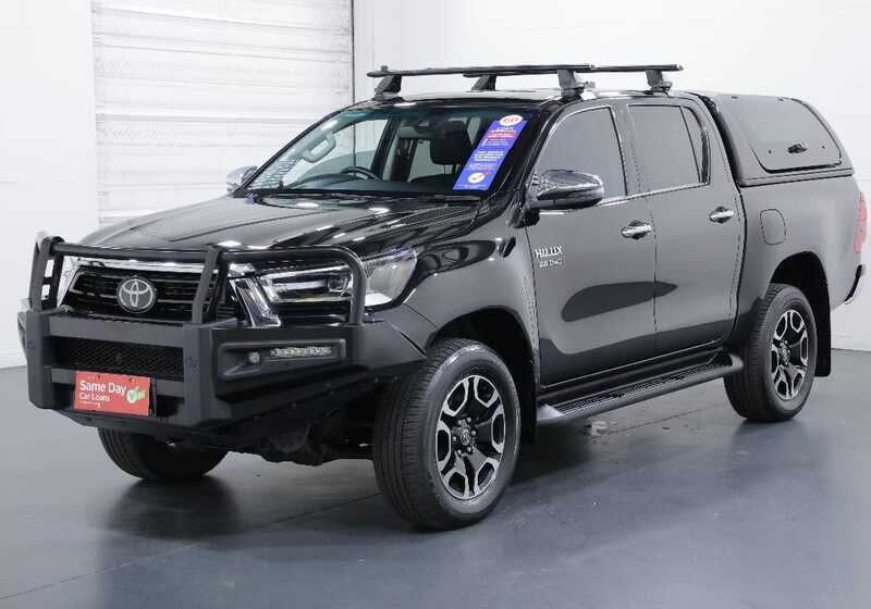 TOYOTA HILUX SR5 (4X4) GUN126R