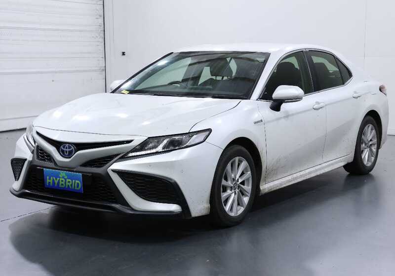 TOYOTA CAMRY ASCENT SPORT HYBRID AXVH70R