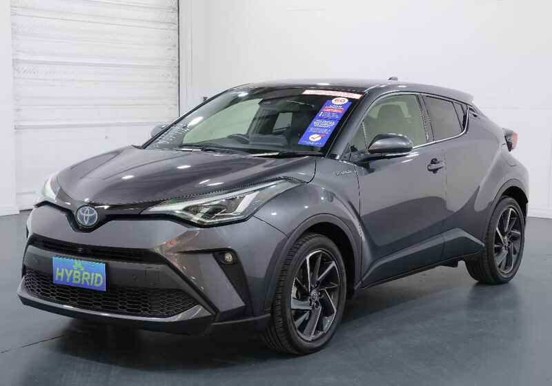 TOYOTA C-HR KOBA (2WD) HYBRID ZYX10R