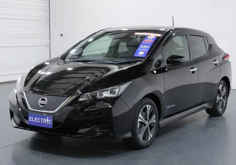 NISSAN LEAF 100% ELECTRIC 5 SEATER Other