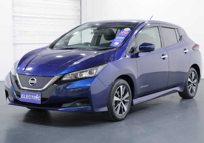 NISSAN LEAF 100% ELECTRIC 5 SEATER Other