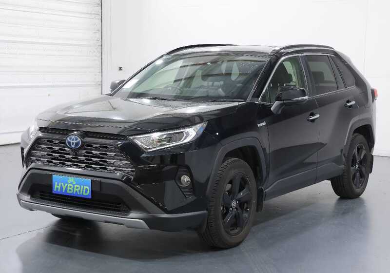 TOYOTA RAV4 CRUISER (AWD) HYBRID AXAH54R