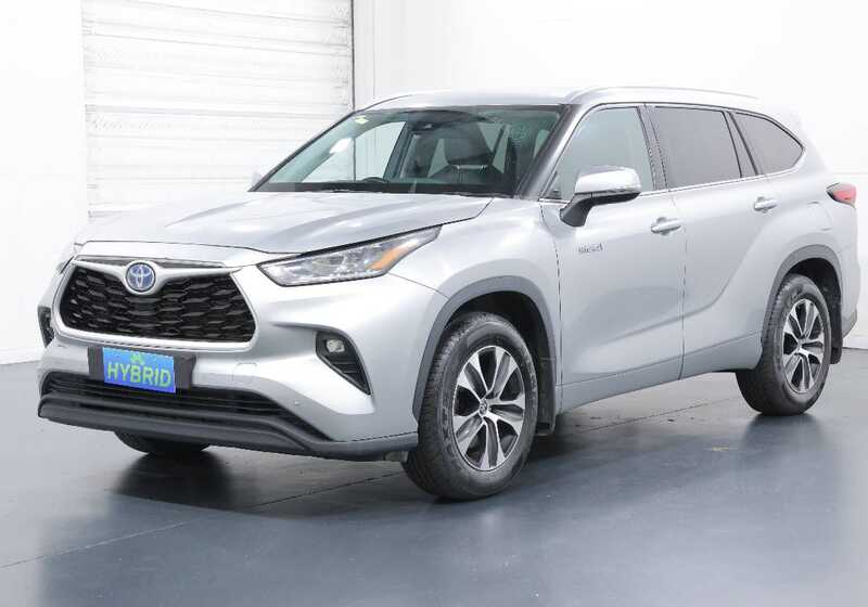 TOYOTA KLUGER GXL HYBRID AWD AXUH78R