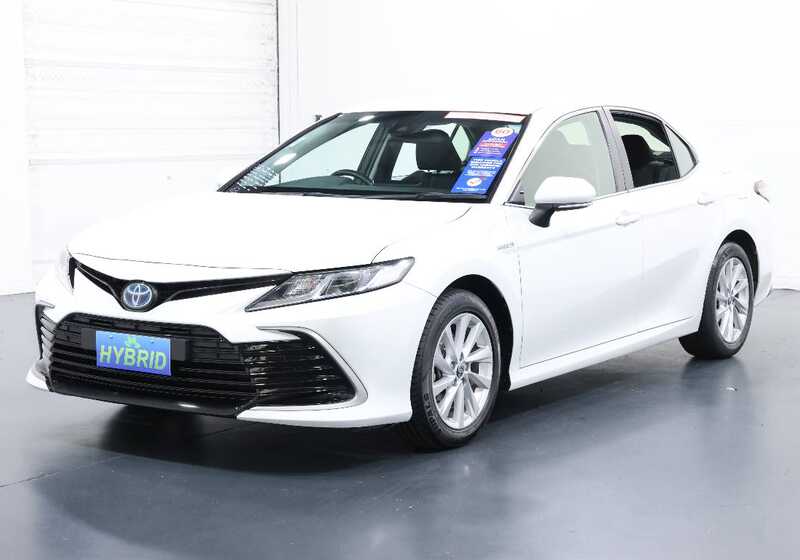 TOYOTA CAMRY ASCENT HYBRID AXHV70R