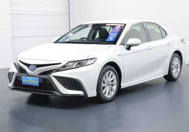 TOYOTA CAMRY ASCENT SPORT HYBRID AXVH70R