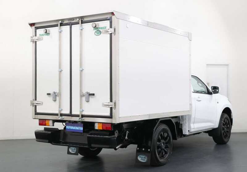 2025 Mazda BT-50 XT (4x2)