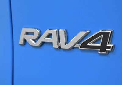 2020 TOYOTA RAV4 GX (AWD) HYBRID