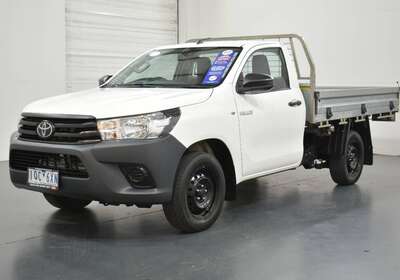 2019 TOYOTA HILUX WORKMATE