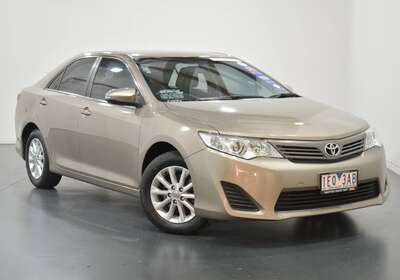 2015 TOYOTA CAMRY ALTISE