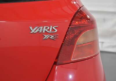 2006 TOYOTA YARIS YRS