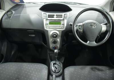 2006 TOYOTA YARIS YRS