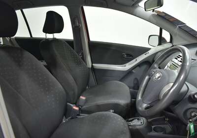 2006 TOYOTA YARIS YRS