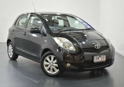 2009 TOYOTA YARIS YR