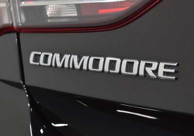 2018 HOLDEN COMMODORE RS