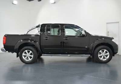 2014 NISSAN NAVARA ST-X 550 (4X4)