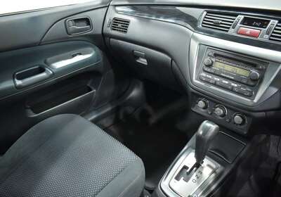 2006 MITSUBISHI LANCER ES