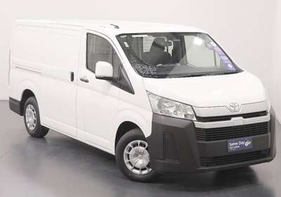 2020 TOYOTA HIACE LWB