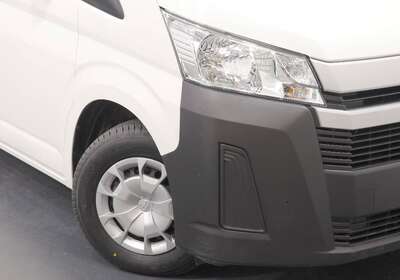 2020 TOYOTA HIACE LWB