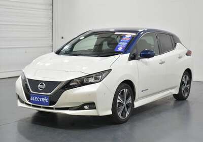 2019 NISSAN LEAF 100% ELECTRIC 5 SEATER