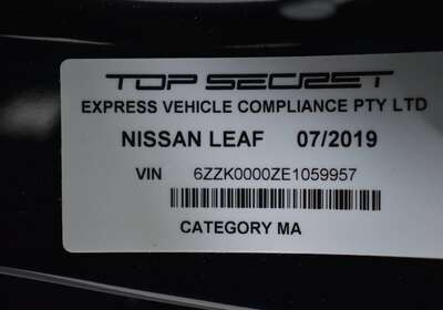 2019 NISSAN LEAF 100% ELECTRIC 5 SEATER