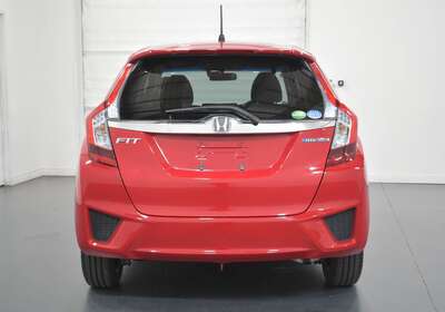 2017 HONDA FIT HYBRID 1.5L 5 SEATER