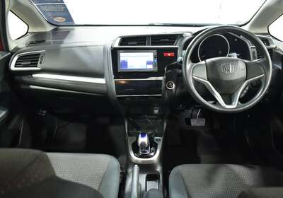 2017 HONDA FIT HYBRID 1.5L 5 SEATER