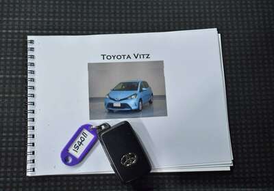 2017 TOYOTA VITZ HYBRID 1.5L 5 SEATER