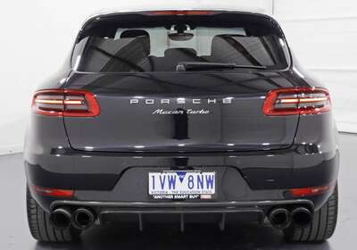 2014 PORSCHE MACAN TURBO