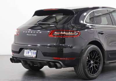 2014 PORSCHE MACAN TURBO