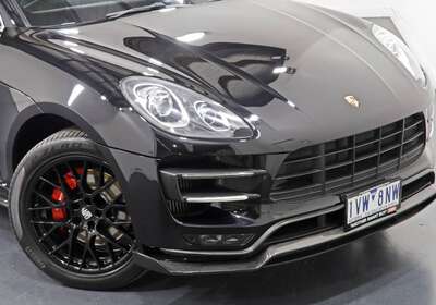 2014 PORSCHE MACAN TURBO