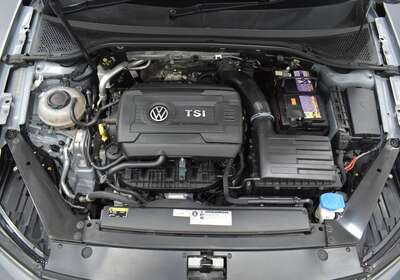 2019 VOLKSWAGEN PASSAT 132 TSI