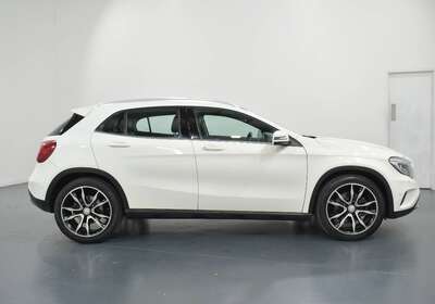 2014 MERCEDES-BENZ GLA 250 4MATIC