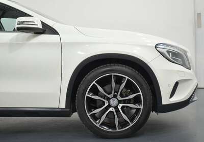 2014 MERCEDES-BENZ GLA 250 4MATIC