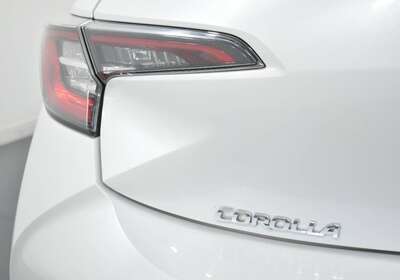 2022 TOYOTA COROLLA ASCENT SPORT HYBRID