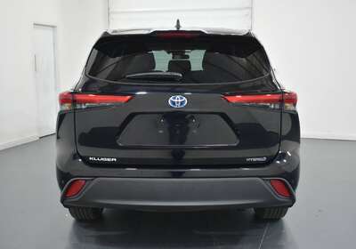 2022 TOYOTA KLUGER GX HYBRID AWD