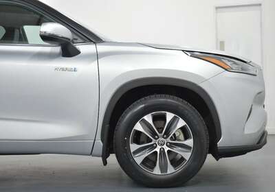 2021 TOYOTA KLUGER GXL HYBRID AWD