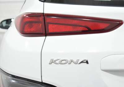 2021 HYUNDAI KONA (FWD)