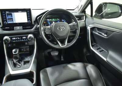 2020 TOYOTA RAV4 CRUISER (2WD) HYBRID