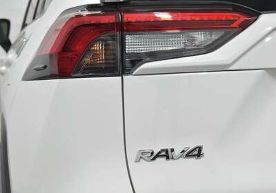 2020 TOYOTA RAV4 GX (2WD) HYBRID