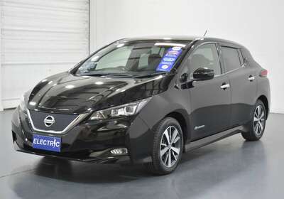 2019 NISSAN LEAF 100% ELECTRIC 5 SEATER