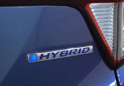 2015 HONDA VEZEL 1.5L HYBRID 5 SEATER