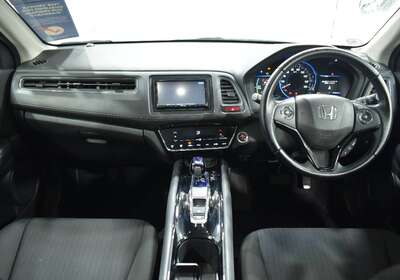 2015 HONDA VEZEL 1.5L HYBRID 5 SEATER