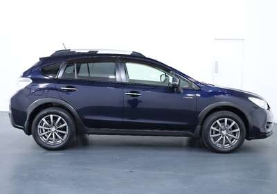 2014 SUBARU XV HYBRID 5 SEATER