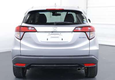 2016 HONDA VEZEL 1.5L HYBRID 5 SEATER