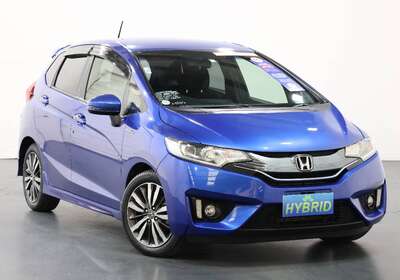 2014 HONDA FIT 1.5L HYBRID 5 SEATER