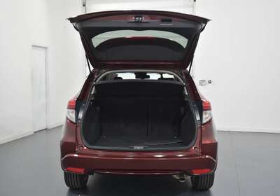 2015 HONDA VEZEL 1.5L HYBRID 5 SEATER