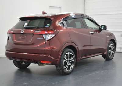 2015 HONDA VEZEL 1.5L HYBRID 5 SEATER